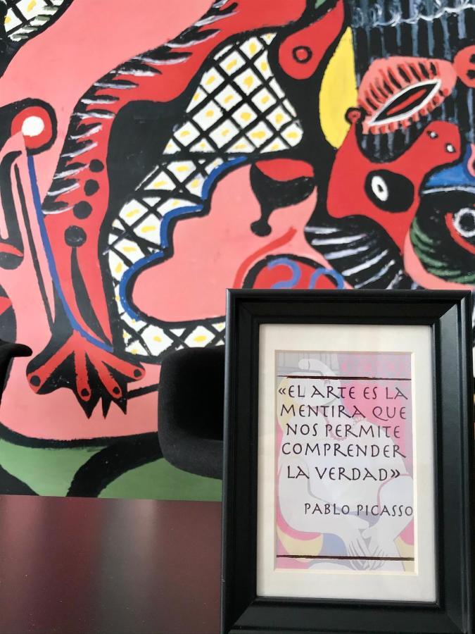Apartamentos Elite - Art Collection - Pablo เมรีดา ภายนอก รูปภาพ
