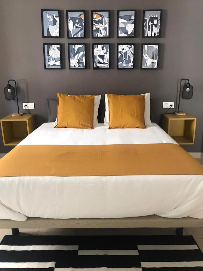 Apartamentos Elite - Art Collection - Pablo เมรีดา ภายนอก รูปภาพ